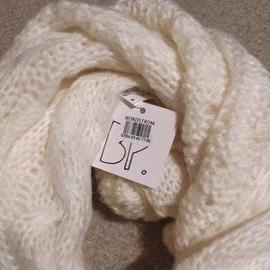 NWT BP SCARF ❗️